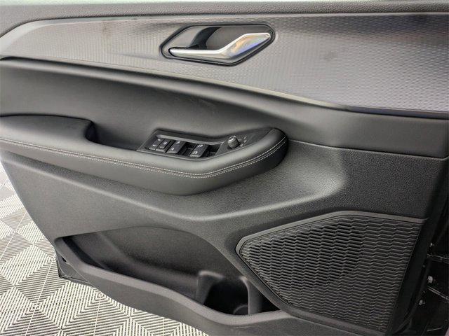 new 2025 Jeep Grand Cherokee car, priced at $44,975