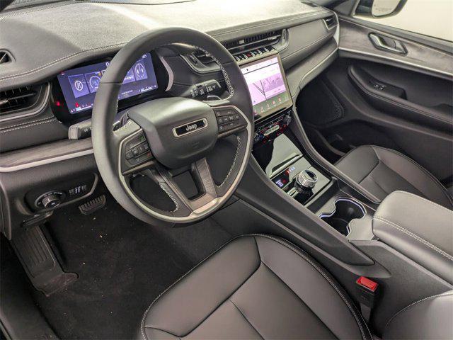 new 2025 Jeep Grand Cherokee car, priced at $39,406