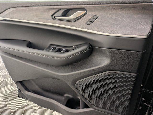 new 2025 Jeep Grand Cherokee car, priced at $39,406