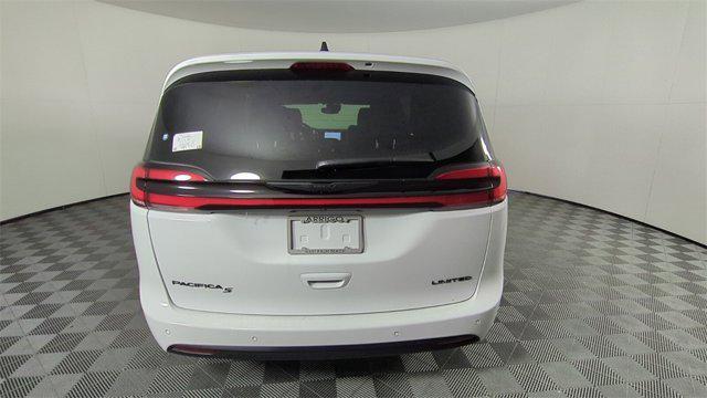 new 2025 Chrysler Pacifica car, priced at $44,655