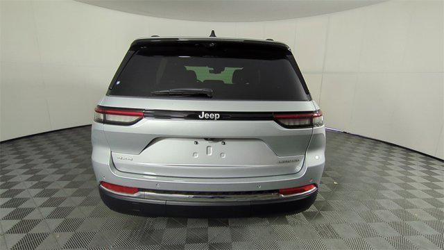new 2025 Jeep Grand Cherokee car, priced at $45,279
