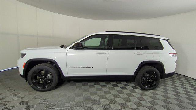 new 2025 Jeep Grand Cherokee L car, priced at $41,052