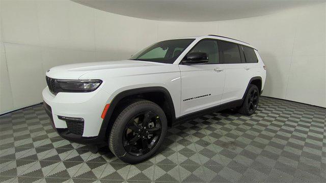 new 2025 Jeep Grand Cherokee L car, priced at $41,052