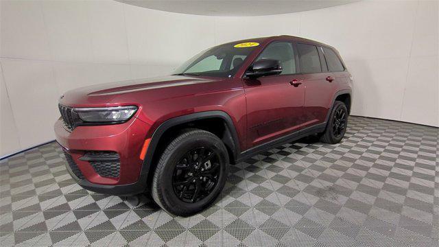 used 2024 Jeep Grand Cherokee car, priced at $28,988