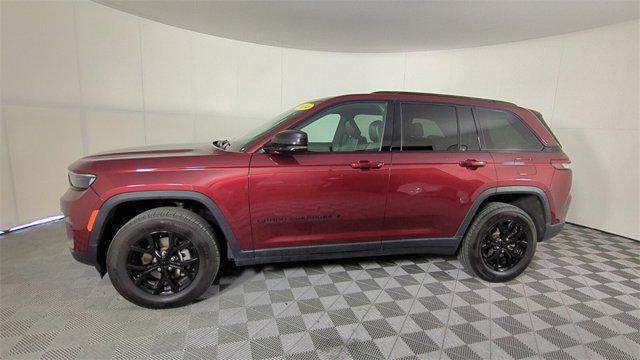used 2024 Jeep Grand Cherokee car, priced at $28,988