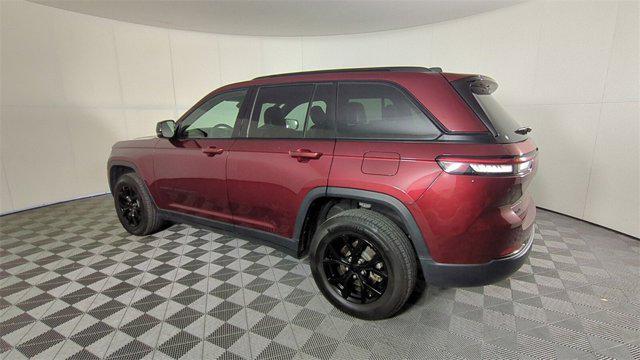 used 2024 Jeep Grand Cherokee car, priced at $28,988