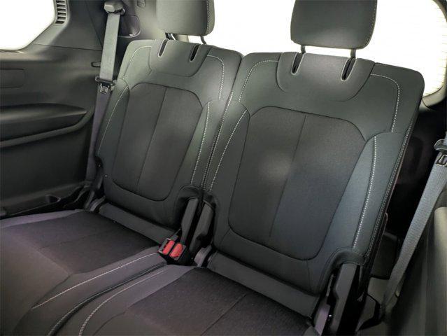 new 2025 Jeep Grand Cherokee L car, priced at $33,677