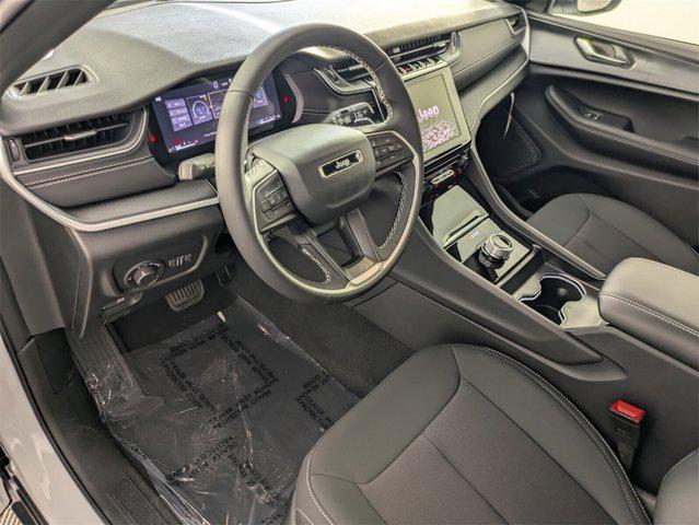 new 2025 Jeep Grand Cherokee L car, priced at $33,677