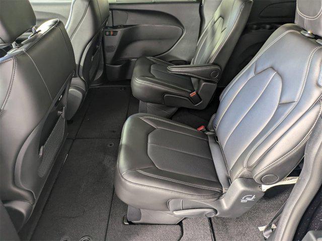 new 2025 Chrysler Pacifica car, priced at $38,917