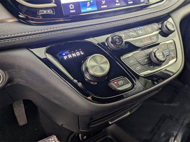new 2025 Chrysler Pacifica car, priced at $38,917