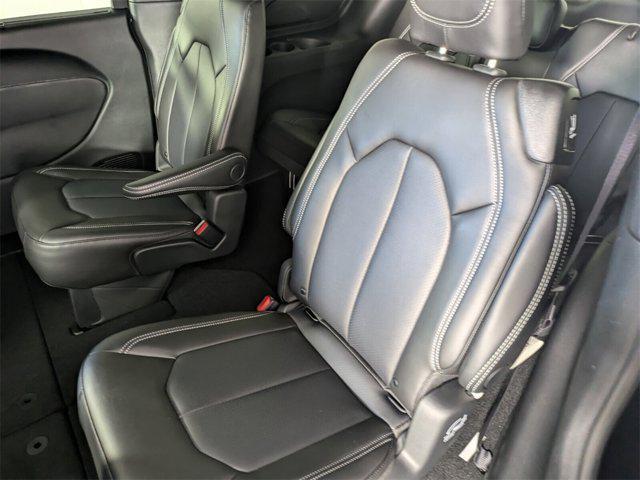 new 2025 Chrysler Pacifica car, priced at $38,917