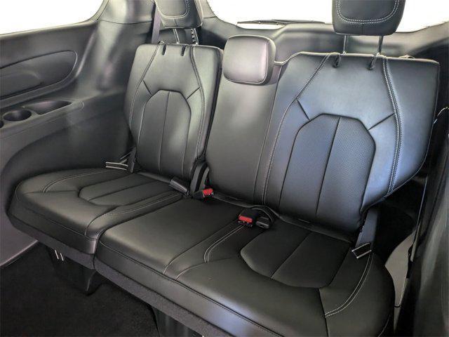 new 2025 Chrysler Pacifica car, priced at $38,917