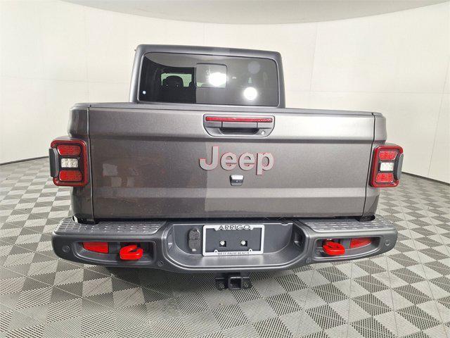 new 2025 Jeep Gladiator car, priced at $48,018