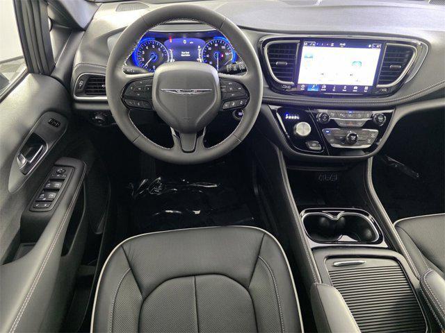 new 2025 Chrysler Pacifica car, priced at $45,105