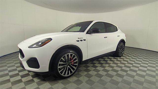 new 2025 Maserati Grecale car, priced at $89,915