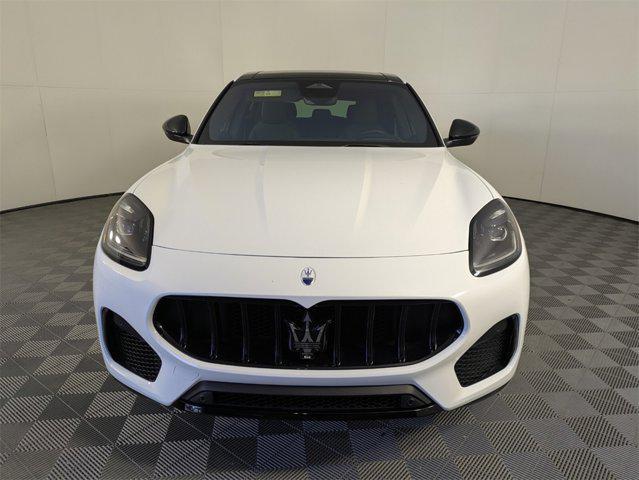 new 2025 Maserati Grecale car, priced at $89,915