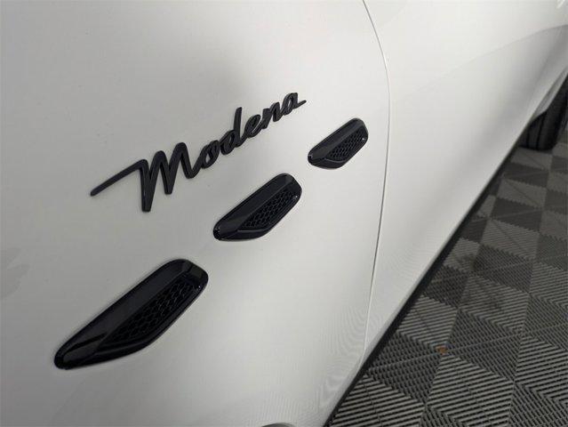 new 2025 Maserati Grecale car, priced at $89,915