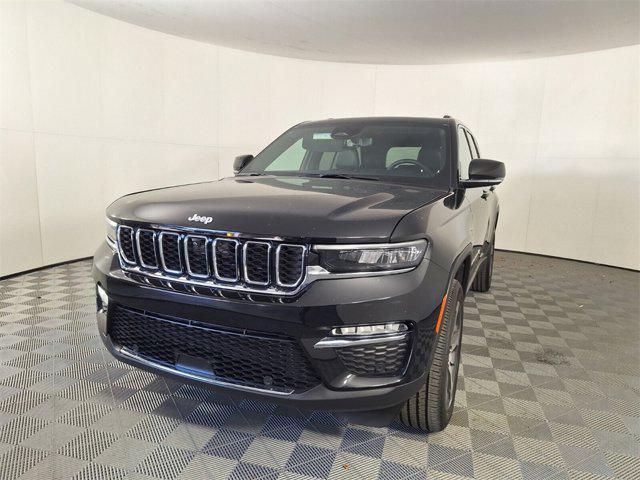 new 2024 Jeep Grand Cherokee car, priced at $49,326