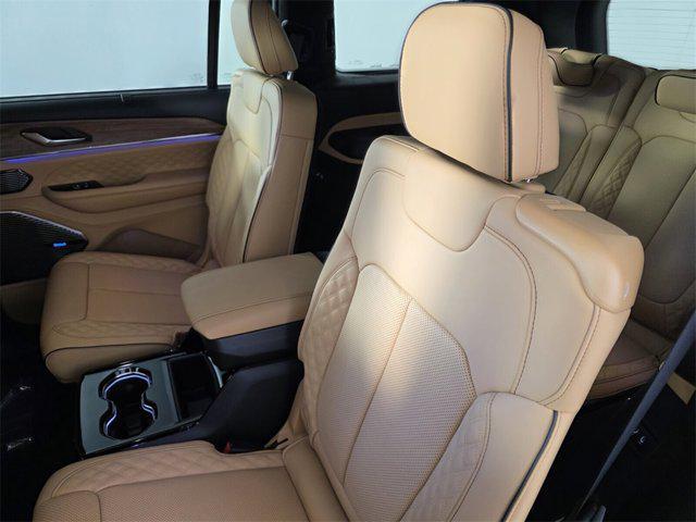 new 2025 Jeep Grand Cherokee L car, priced at $60,332