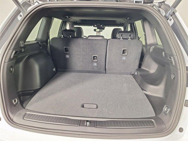 new 2025 Jeep Grand Cherokee car, priced at $38,976
