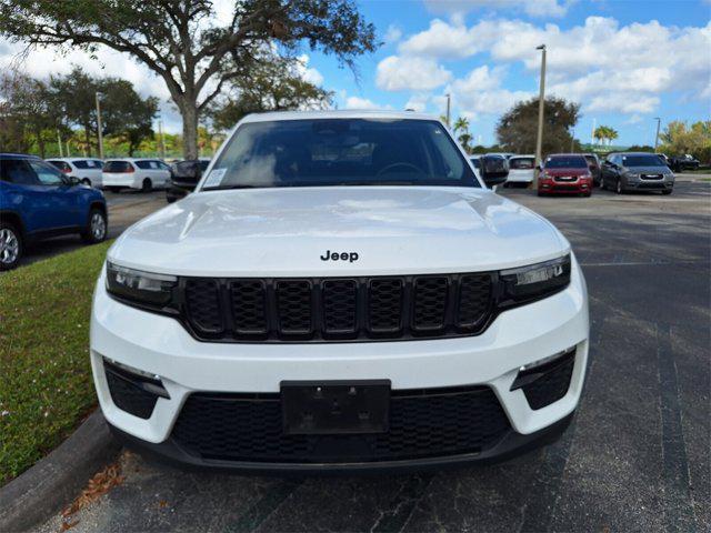 used 2023 Jeep Grand Cherokee car, priced at $28,624