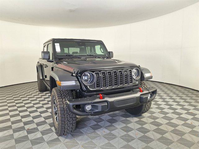 new 2025 Jeep Gladiator car, priced at $48,018