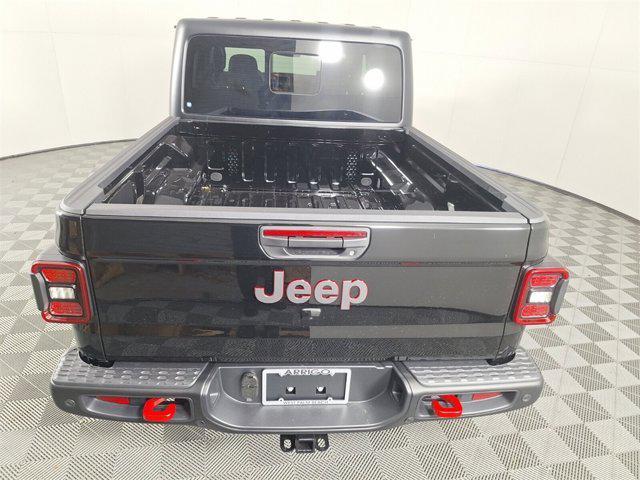 new 2025 Jeep Gladiator car, priced at $48,018