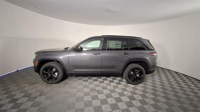 new 2025 Jeep Grand Cherokee car, priced at $38,075