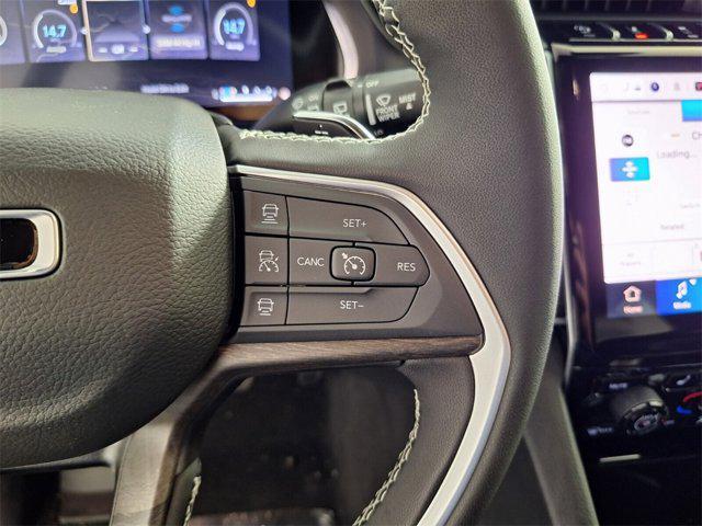 new 2025 Jeep Grand Cherokee car, priced at $38,075