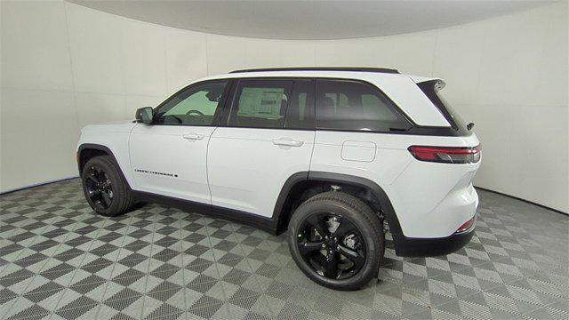 new 2025 Jeep Grand Cherokee car, priced at $38,549