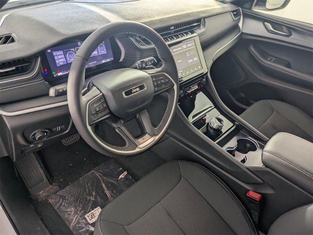 new 2025 Jeep Grand Cherokee car, priced at $30,392