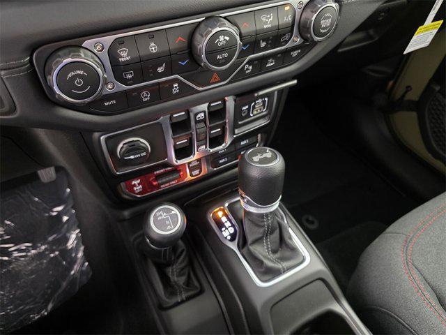 new 2025 Jeep Wrangler car, priced at $54,727