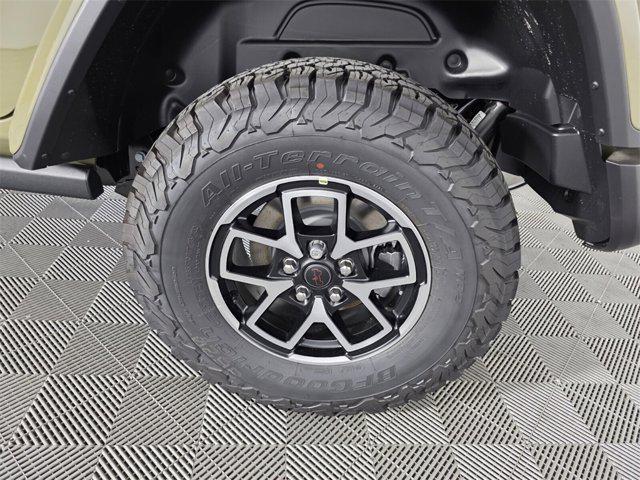 new 2025 Jeep Wrangler car, priced at $54,727
