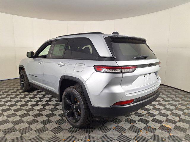 new 2025 Jeep Grand Cherokee car, priced at $39,309