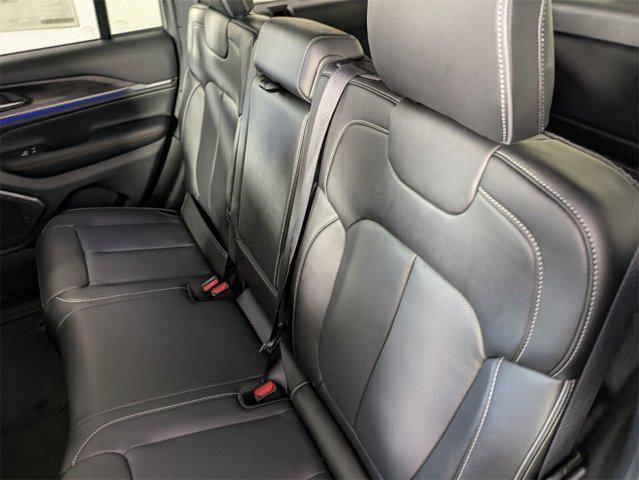 new 2025 Jeep Grand Cherokee car, priced at $50,609
