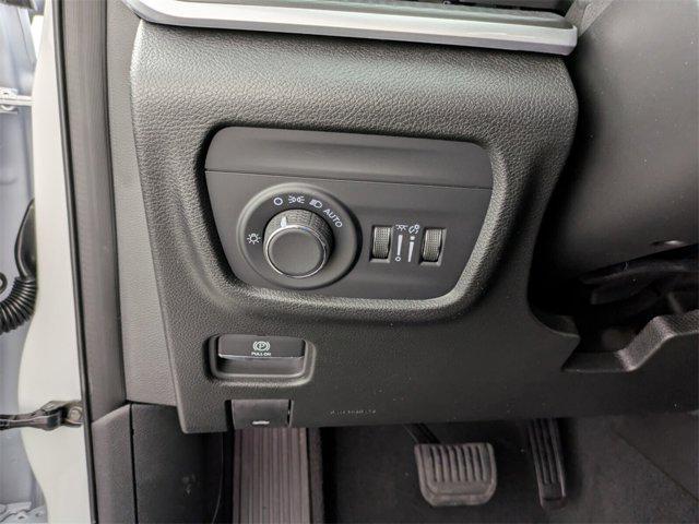 new 2025 Jeep Grand Cherokee L car, priced at $39,322