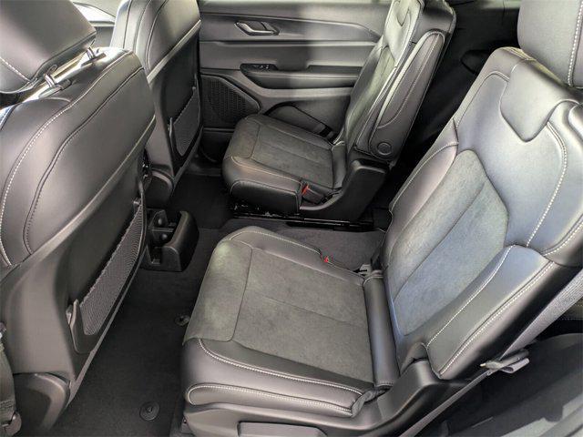 new 2025 Jeep Grand Cherokee L car, priced at $39,322