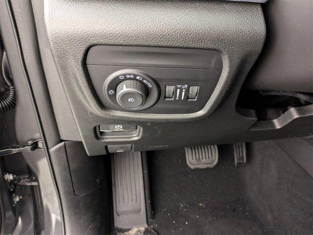 new 2025 Jeep Grand Cherokee car, priced at $32,699