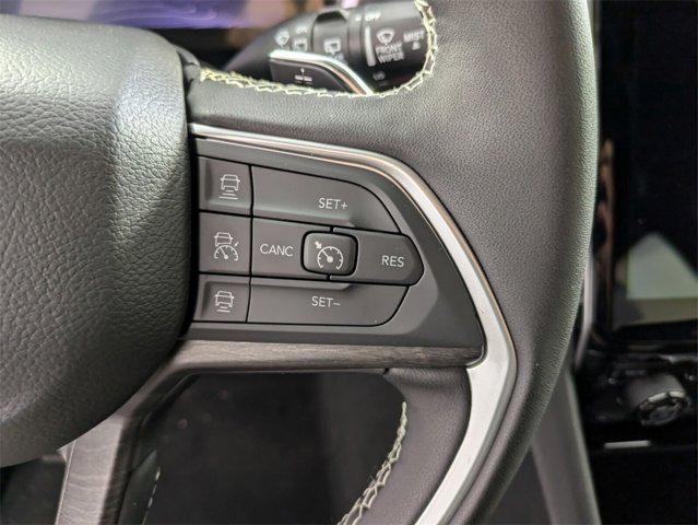 new 2025 Jeep Grand Cherokee car, priced at $32,699