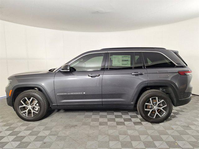 new 2025 Jeep Grand Cherokee car, priced at $34,751