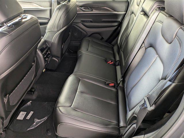 new 2025 Jeep Grand Cherokee car, priced at $32,699