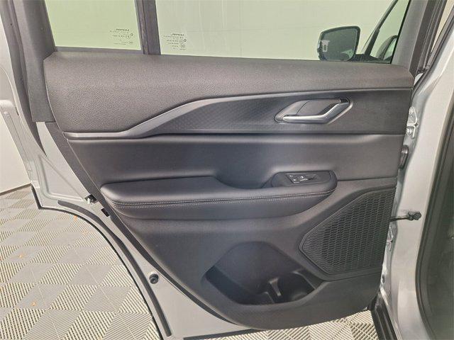 new 2025 Jeep Grand Cherokee car, priced at $35,276