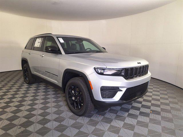 new 2025 Jeep Grand Cherokee car, priced at $35,276