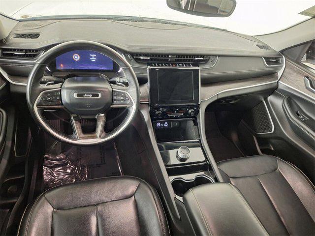 used 2022 Jeep Grand Cherokee car, priced at $27,900