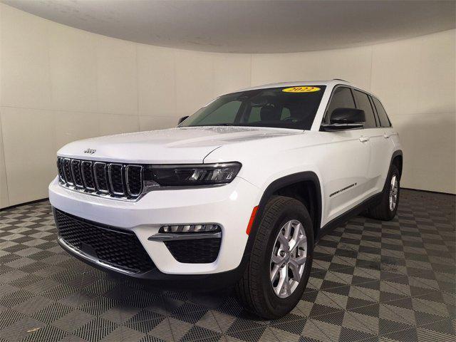 used 2022 Jeep Grand Cherokee car, priced at $27,900