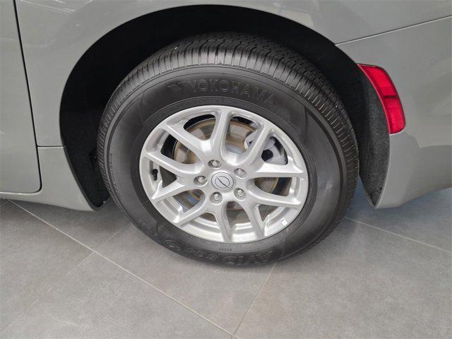 new 2025 Chrysler Pacifica car, priced at $34,400