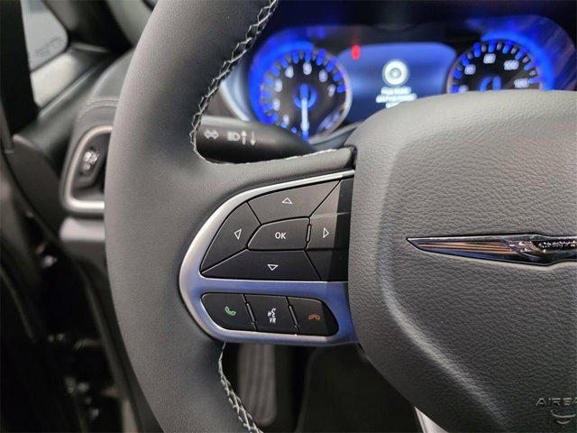 new 2025 Chrysler Pacifica car, priced at $34,400