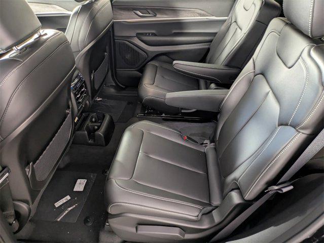 new 2025 Jeep Grand Cherokee L car, priced at $39,974