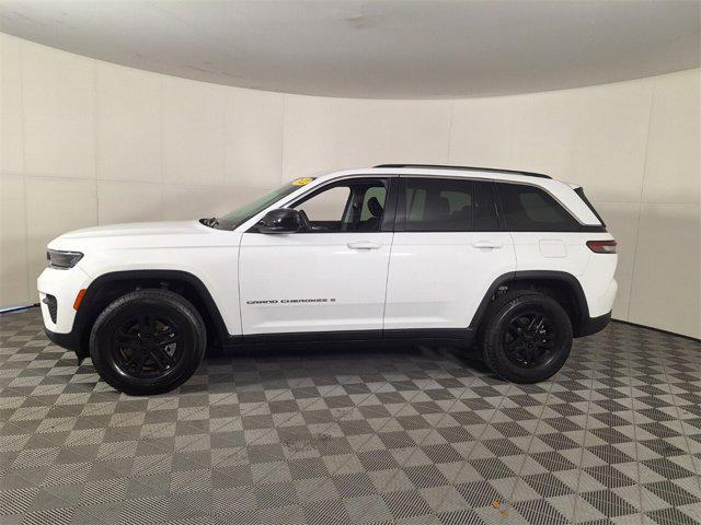 used 2022 Jeep Grand Cherokee car, priced at $29,400