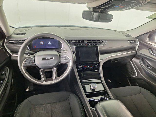 used 2022 Jeep Grand Cherokee car, priced at $29,400
